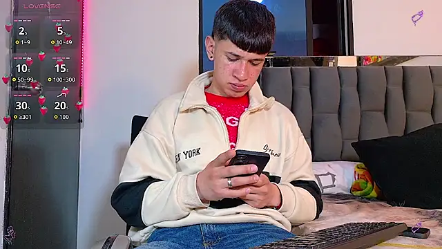 Mr daren  online show from September 2025 06:52:01 PM