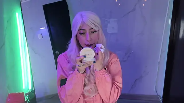 LilithCooperr  online show from February 2026 03:54:01 AM