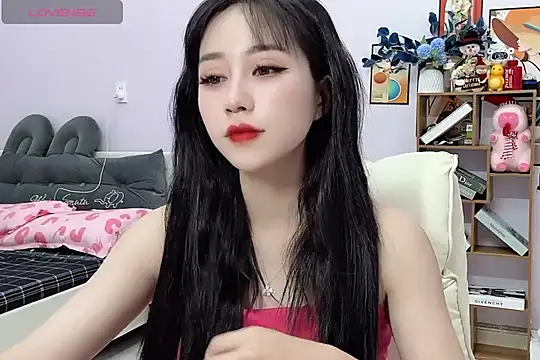 Snapshot of _LLisa_ chatting on December 2024 06:56:02 PM LLisa online show from December 2024 06:56:02 PM