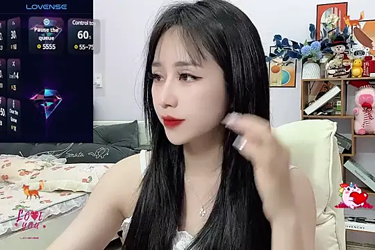 Snapshot of _LLisa_ chatting on December 2024 03:01:01 PM LLisa online show from December 2024 03:01:01 PM