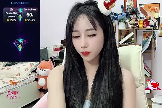 Snapshot of _LLisa_ chatting on December 2024 08:07:01 PM LLisa online show from December 2024 08:07:01 PM