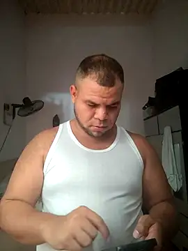 Evert hairyboy online show from November 2025 05:56:02 PM