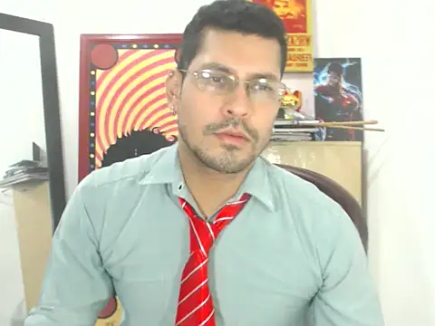 Snapshot of MikeRiverx chatting on January 2026 04:04:01 AM MikeRiverx online show from January 2026 04:04:01 AM