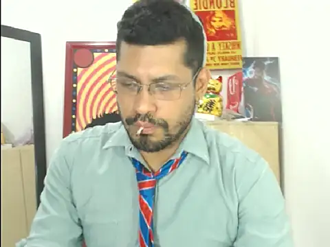 Snapshot of MikeRiverx chatting on March 2026 04:24:02 AM MikeRiverx online show from March 2026 04:24:02 AM