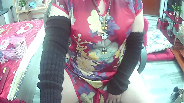 Snapshot of Miu-Le chatting on March 2025 12:09:02 PM Miu-Le online show from March 2025 12:09:02 PM