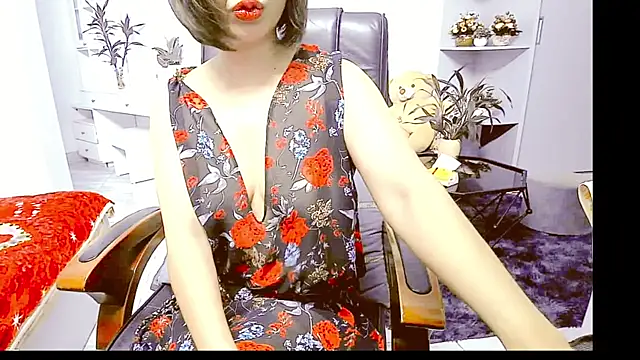 Miu-Le online show from May 2026 10:56:02 AM