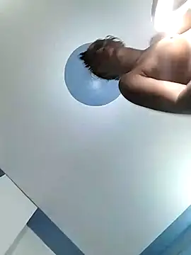 Winnie - online show from December 2024 01:03:02 AM