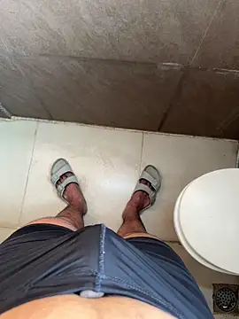 Snapshot of Cum_on_your_tityyy chatting on November 2025 02:34:02 AM Cum on your tityyy online show from November 2025 02:34:02 AM