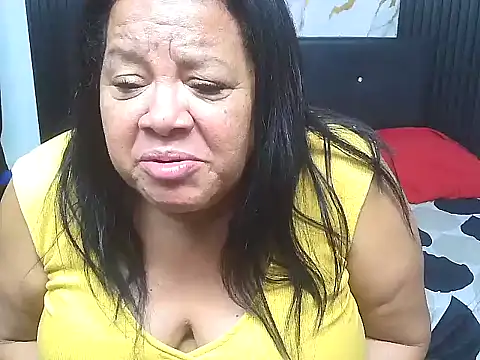 Snapshot of Shanttal0272 chatting on July 2026 02:54:01 PM Shanttal0272 online show from July 2026 02:54:01 PM