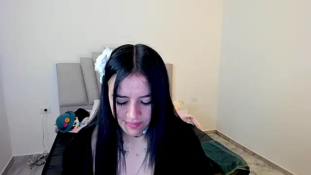 Snapshot of Alli_cooper chatting on March 2025 10:09:02 PM Alli cooper online show from March 2025 10:09:02 PM