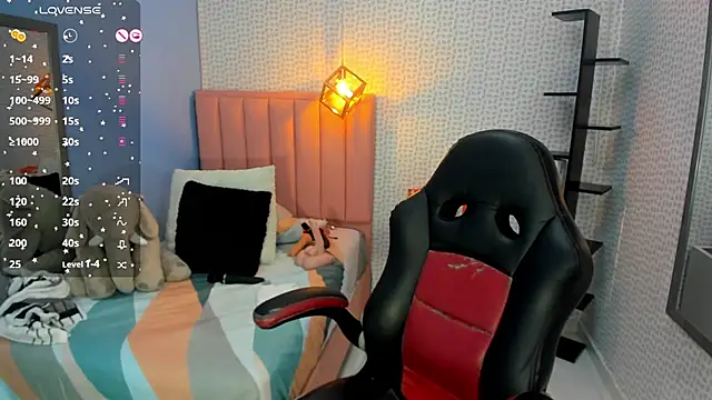 CATIAJONES online show from November 2025 06:52:02 PM