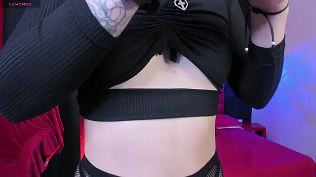 Snapshot of Megan_wolf1_ chatting on September 2025 03:30:02 AM Megan wolf1  online show from September 2025 03:30:02 AM