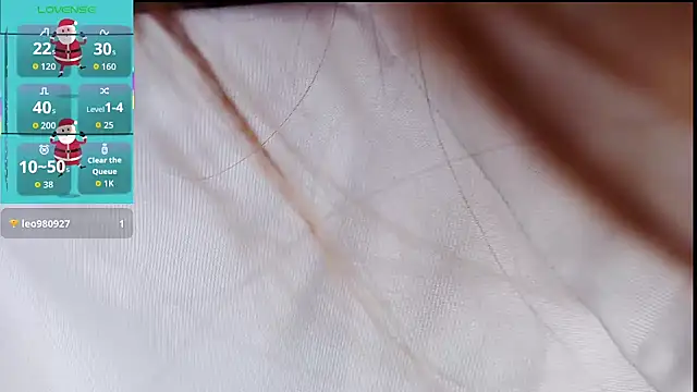 aFanny online show from December 2025 02:10:02 PM