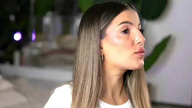 KellyMathews online show from February 2026 03:26:01 AM