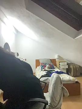 Snapshot of rafamarianoofc chatting on February 2025 08:22:01 PM rafamarianoofc online show from February 2025 08:22:01 PM