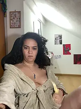 Snapshot of rafamarianoofc chatting on March 2025 09:10:02 PM rafamarianoofc online show from March 2025 09:10:02 PM