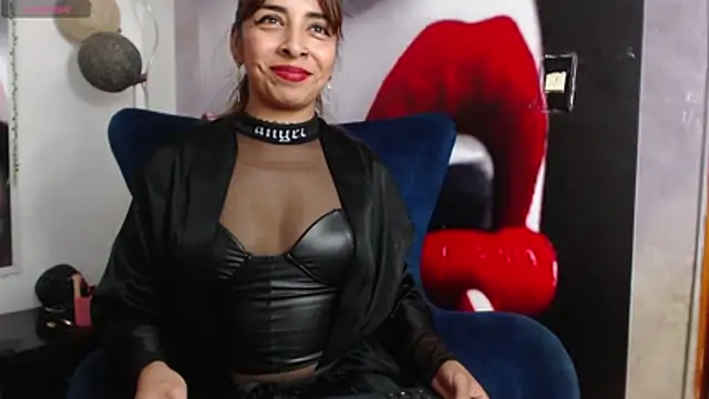 ameliefederline11 online show from November 2025 11:05:01 PM