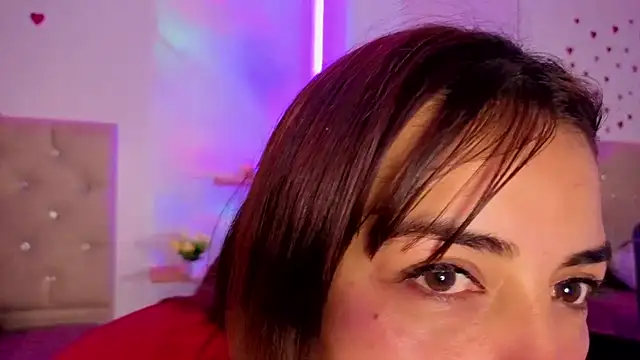 ameliefederline11 online show from May 2026 03:39:02 PM