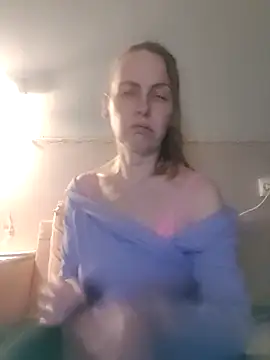 Evelina cute online show from November 2025 02:32:02 PM