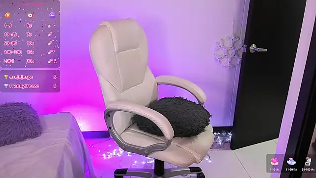 nyna 1 online show from March 2025 10:45:02 PM