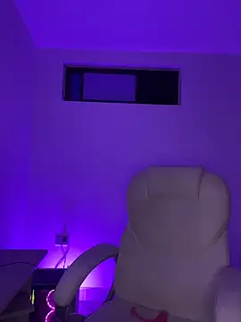 nyna 1 online show from April 2026 02:04:01 AM