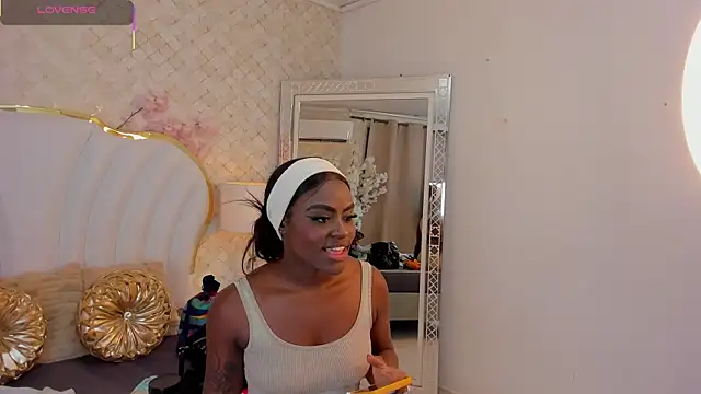 Snapshot of IsabellaBromsS chatting on September 2025 08:43:01 PM IsabellaBromsS online show from September 2025 08:43:01 PM