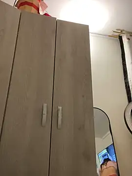 HelennaMoon  online show from December 2024 11:00:01 PM