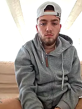 Snapshot of incr18 chatting on March 2026 03:16:01 PM incr18 online show from March 2026 03:16:01 PM