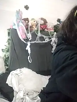 Snapshot of Devilnia9 chatting on November 2025 04:29:01 PM Devilnia9 online show from November 2025 04:29:01 PM