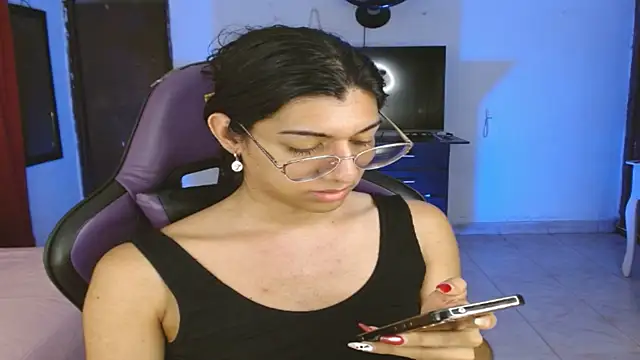 engielphoenis14 online show from January 2026 03:21:01 AM