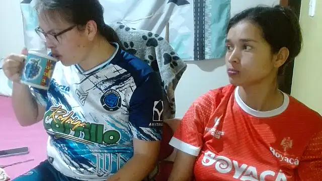 clayre and jill online show from November 2025 08:15:02 AM