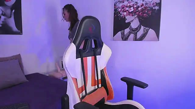  Victoria     online show from December 2024 08:26:02 PM