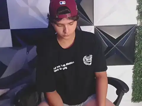 Snapshot of Dani_cumboy chatting on March 2025 09:26:01 AM Dani cumboy online show from March 2025 09:26:01 AM