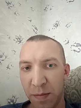 MityaXLoves online show from May 2026 02:45:01 PM