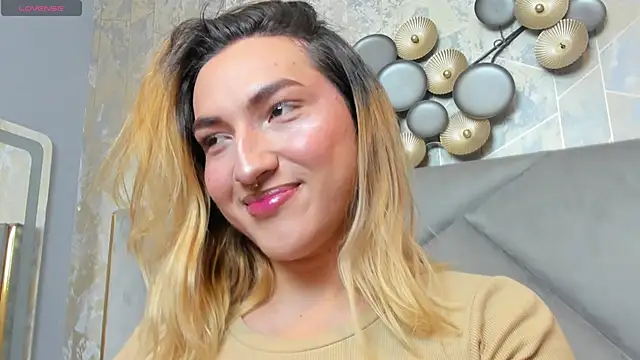 TomLondon  online show from March 2026 02:46:02 PM