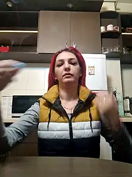 Snapshot of Evadesirex46 chatting on December 2024 08:37:02 AM Evadesirex46 online show from December 2024 08:37:02 AM