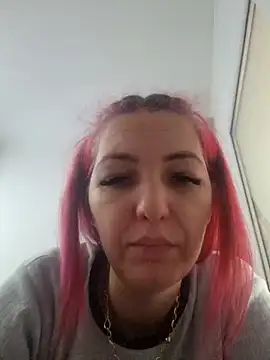 Snapshot of Evadesirex46 chatting on December 2025 07:48:01 AM Evadesirex46 online show from December 2025 07:48:01 AM