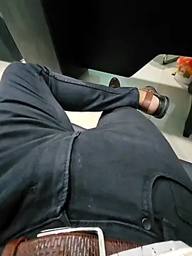 Snapshot of villagb12 chatting on November 2025 02:44:01 PM villagb12 online show from November 2025 02:44:01 PM