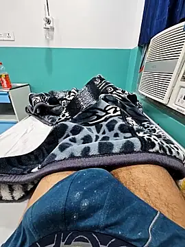 Snapshot of villagb12 chatting on December 2025 05:19:02 PM villagb12 online show from December 2025 05:19:02 PM