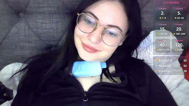 German Eva online show from February 2025 08:33:02 PM