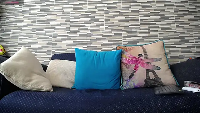 Snapshot of VioletaGomezCo chatting on November 2025 03:16:01 PM VioletaGomezCo online show from November 2025 03:16:01 PM