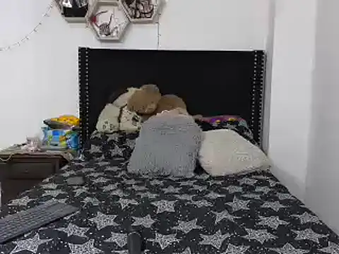 charlotte 077 online show from February 2025 07:23:01 AM