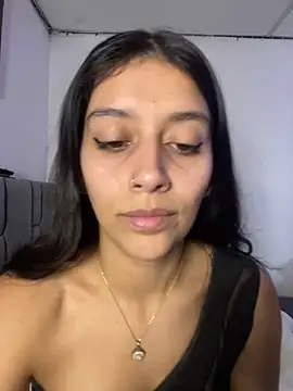 BrittanyDiaz online show from September 2025 07:04:01 PM