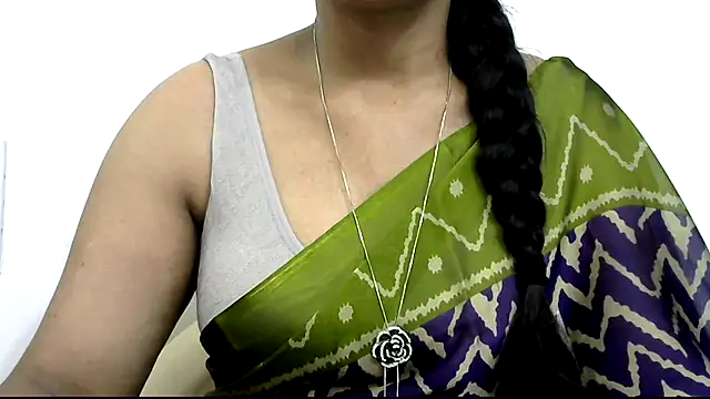 rashmika reddy online show from September 2025 04:01:01 AM