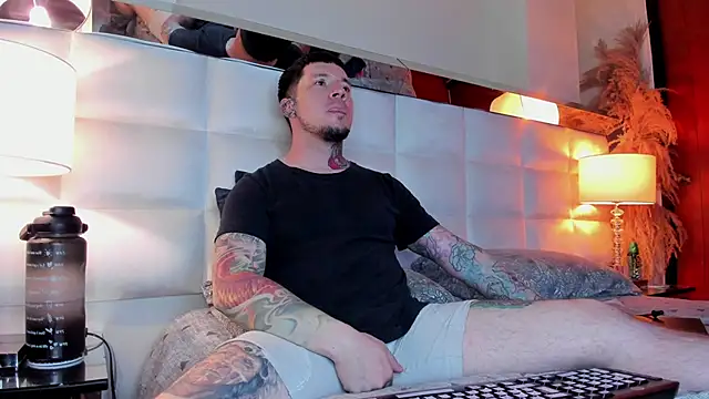 Adam tatto online show from October 2025 02:03:02 AM