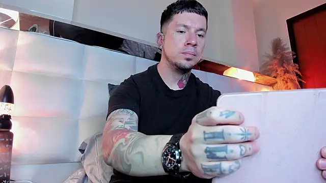 Adam tatto online show from November 2025 04:12:02 AM