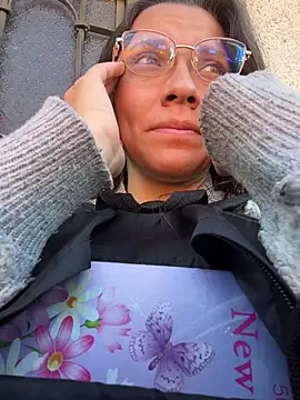 karlamorris  online show from February 2026 01:16:01 PM