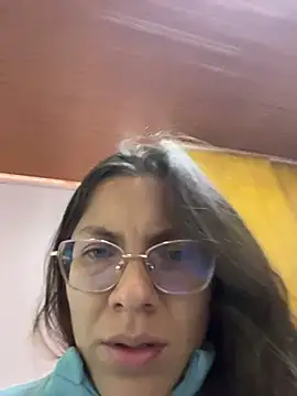 karlamorris  online show from February 2026 01:11:01 PM