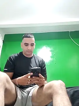 Snapshot of brayan97s chatting on October 2025 02:30:01 AM brayan97s online show from October 2025 02:30:01 AM