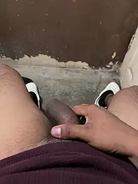 Snapshot of Luis455gomez chatting on December 2024 11:17:02 PM Luis455gomez online show from December 2024 11:17:02 PM